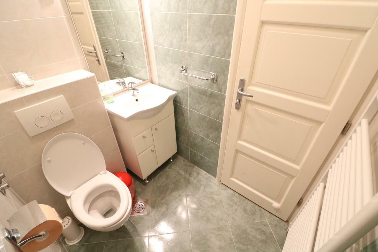 Apartment & Rooms Three Angels Baska  Bilik gambar
